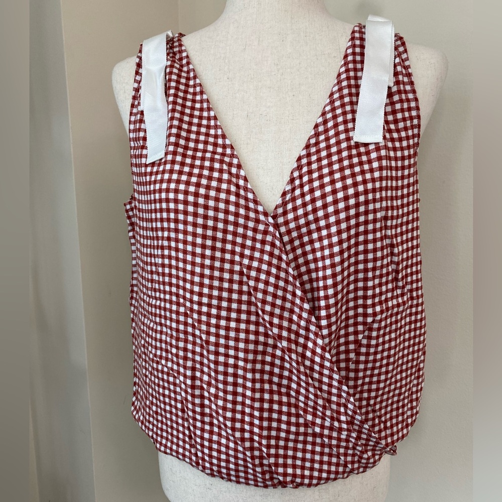 NWT Bobeau Sleeveless Top